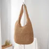 Bolsas de verão para mulheres Bolsa de grama de praia para mulheres moda de moda artesanal de grande capacidade versátil lazer de ombro único