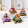 Figurines décoratives Crystal Ball Pyramide Générateur d'énergie en pierre écrasée orgone ornements résine artisanat de la maison décoration de bureau à la main faite à la main