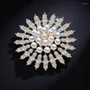 Brosches 1st Tulpan Flower Golden Brosch Elegant Design Sense Rose White Stone Jewelry Luxury 2024 Hög kvalitet