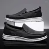 Casual Shoes 2024 Style Men's Canvas Loafers Spring And Summer Cloth Light Soles Driving