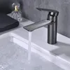 Robinets d'évier de salle de bain brossage en laiton noir robinet de trou simple et bassin à eau froide