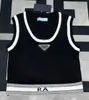 2024 Neue Designerin Frauen Tanktopwelle High-End-Halbtransparent Spitze sexy luxuriöse modische Frauen kurzärärmische Top