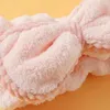 Asciugamano fumetto creativo berretto da doccia bowknot tappi per il trucco per la testa che si asciugano rapidamente accessori da bagno in fibra ultrafina per donne e bambini