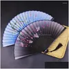 Dekorativa föremål Figurer Vintage Chinese Style Silk Folding Fan Art Craft Gift Wedding Party Dance Tassel Hand Fans Po Props Orn Dheno