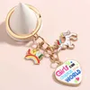 Keychains Lonyards mignons en émail porte-clés Love Rainbow Unicorn Heart Key Ring Girls Can Change the World Chains for Women Mandmade Jewelry Gifts Q240403