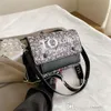 نساء خطاب خط خطاب خطاب ركاب كيس الكتف 2024 مصمم حقيبة أزياء جديدة تحت إشراف Crossbody 6 ألوان