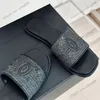 Women Sandals Designer Poślizg na Kapcie Raffii Panie Plecione slajdy 24ss Summer Outdoor Mules Dziewczęta Flip Flip Flops But But Bute Retro Black Casual Shoe