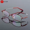 Lunettes de soleil Frames Fashion Square Memory Titanium Alloy épaisses Eyeglasse Gold Plated Eyewear Metal Grasses Cadre Full Rim Business