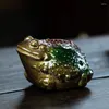 ティーペットYixing Purple Sand GoldenToad Pet 3本足の飾りは、色を変えるカエルの式典のアクセサリーを上げることができます