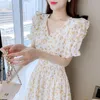 Parti Elbiseleri İhale Rüzgar Tatlı Baskısı A-line etek, ince yaz uzun belinde diz üstü ilk aşk şifon elbisesi göstermek