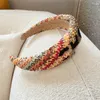 고급 편지 Raffia Headband 여름 고급 넓은 넓은 헤어 핀 하이 두개골 상단 헤드 밴드 부서진 헤어 세척 헤어 버클