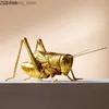 Kunsthandwerk alte Harzinsekten -Ornamente Mantis Cricket Biene Skulptur Livin Zimmer Statue Home Accessoires Dekoration Handwerk MiniatureL2447