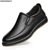 Casual skor läder casues sapato loafers män för slip på mode italienska werkschoenen chaussures