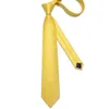 Bow Ties jaune paisley massif floral 8 cm largeur soie pour hommes de luxe de mariage de promotion de promotion de marié accessoires