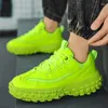 Casual Shoes 2024 Spring Men's fluorescerande Green Running Sports Trend Harts Sole Dad