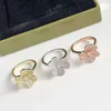 Neue klassische Solitaire süße Effeuillages Frivoles vier Blattklee Ein Blumen Van Gold Plated Ring Girls lieben Valentinstag Designer Schmuckgeschenk Cleefs Cleefs