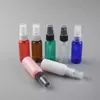 1オンス（30ml）透明/青/アンバーラウンド補充可能なプラスチックスプレーボトル香水化粧品アトマイザーペットスプレーボトルポンプ