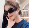 Оптовая маленькая квадратная коробка градиент двухцветные доступные роскошные модные солнцезащитные очки женщин с высоким чувством персонализированные солнцезащитные очки оптом