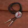 Bolo binder europeisk och amerikansk ny stil bolo tie djur älva älg fashionabla mens lädersladd halsband 240407