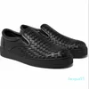 Topp design intrecciato män läder sneakers skor slip-on loafers gummisula komfort vandringstränare grossist skor eu38-46