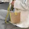 ビーチバッグセンイブニングシリーズ織りバケットバッグ女性夏のストロークロスバージョンシンプルシングルショルダーメッセンジャー