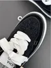 Designer skórzane buty Chanells Curb Sneakers Buty dla mężczyzn dla mężczyzn Kobiety luksusowe platforma Paris Casual Sneaker niezwykłe męskie trenerzy Lanvinities