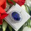 Klusterringar som säljer imitation Blue Oval Crystal Gemstone Ladies Ring Fashion Euro-American Style 925 Silver Party Anniversary Gift