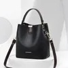 Abendtaschen Retro -vielseitige Handtasche für Frauen 2024 High -End -Mode kleiner Schultereimer