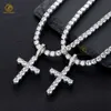 Bijoux fin 925 Silver Diamond Cross Charm personnalisé sur mesure 5,0 mm VVS Mossanite Pendant pour la chaîne de tennis