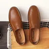 Sapatos casuais de apartamento masculino de couro de couro grande pomares de couro de couro M515