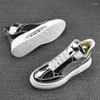 Casual Schuhe High Top Fashion Business Hochzeit Leder Luxus Designer Männer Gehen Sneaker White Knöchel Motorradstiefel Y77