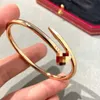 Karren armband hoge versie v-gold klassieke nagelkop en staart met diamanten paar armband dik vergulde 18k rose goud licht luxe modieus