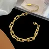 Marque de concepteur Heavy Industry Luxury Luxury Small and Popular Blogger Savis Same Collier en forme de U Titane en acier plaqué Horseshoe boucle en bambou