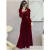 Abiti casual di base 2024 Red Veet Chic Lace Hollow O vestito Y Domande Women Fashion Elegant Sirened Autunno inverno Luxuy Evening Drop DHF4N