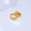 Anelli di nozze leggera Luxury Luxury Gold Texture Anello placcato in acciaio inossidabile per donne Regali natalizi di compleanno di fidanzamento