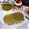 Bakvormen 50 stks rond mousse cakeborden goud papier cupcake dessert displays lade bruiloft verjaardag gebakje decoratieve gereedschappen kit