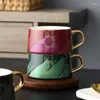 Tassen Untertassen Europäischer Stil leichter Luxus Kaffeetasse mit Holzschale Keramikmilchbecher Gold bemalt Nachmittag Tee Paar Wassersaft Wassersaft