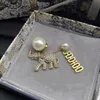 Klassieke briefstuds hebben postzegels retro gouden ontwerper voor dames trouwfeest verjaardagscadeau sieraden oorbellen