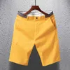 Męskie szorty Modne solidne kolorowe patchwork kieszeń proste swobodne spodenki dla mężczyzn 2024 Summer Nowe luźne wysokie pasy w pełni dopasowane spodenki kolan J240407