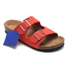 Gratis frakt 2024 Designer Sandaler CLOG GIZEH Män Kvinnor Summer Autumn Slippers Läder Felt Sliders Outdoor Buckle Strap Fla Casual Shoests Cork