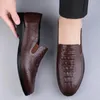 Freizeitschuhe Krokodilmuster Mann echte Leder-Laibers Herren Slip-On-Luxus-Männer Moccasins Comfy Office