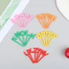 Forks 26pcs/set desenho de desenho animado mini alfabetismo de fruta fruta plástico bolo portátil sobremesa almoço bento Acessórios decoração de festa