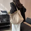 Bakken enkele schoudertas Leisure grote capaciteit beige draagtassen eenvoudige canvas universiteitsstudenten handtassen voor vrouwen