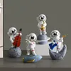 NORTHEUINS Nordic Resin Astronaut Figurines for Interior Cosmonaut Statue Home Living Room Bedroom Desktop Decoration Accessorie 240401