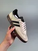 Nya casual skor handboll sneakers kvinnor män tränare khaki randig 36-45