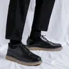 Freizeitschuhe Leder Plattform Oxfords Schnürung dicker Tottom männliche Derby Schnallen -Laobers Männerquadrat