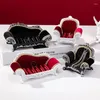 Decorative Plates Retro Red Velvet Sofa Design Ring Jewelry Storage Box Necklace Earring Organizer Case Wedding Prop Display Holder Showcase