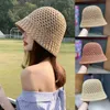 Chapeaux à bord large seau de godet filles chapeau de soleil large Cork Summer adapté aux plages pour femmes Panama Grass Dome Backet tissé Q240403