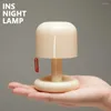 Nattljus LED Lätt mjuk belysning Flimmerfri kompakt laddningsbar ögonskydd Dekorativ skrivbordslampa Hemförsörjning
