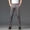 Designer Fashion Streetwear Men Vêtements 7 Color Mens Straitement Slim Casual Pantal